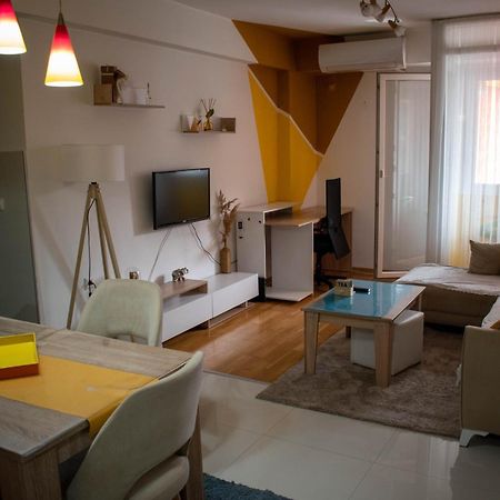 B&M Apartment Bitola Extérieur photo